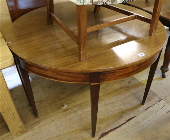 Mahogany D-end extending dining table(-)
